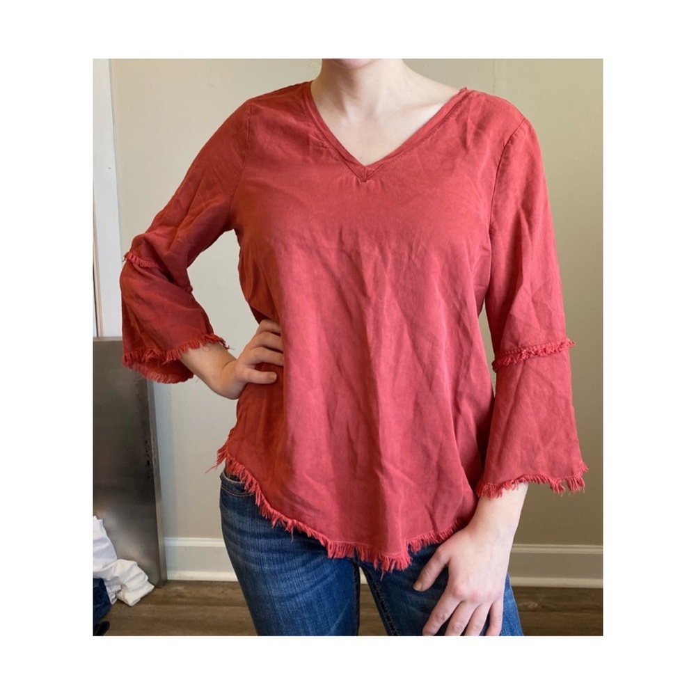 A beautiful soft rust red 3/4 links flare Top From blue rain.